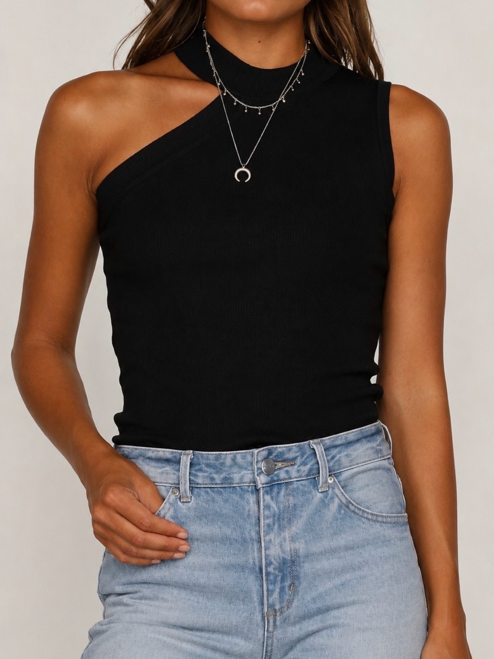 One-Shoulder Ribbed Black Tank Top